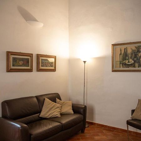 Lovely One Bedroom Apartment Nearby Ponte Vecchio Floransa Dış mekan fotoğraf