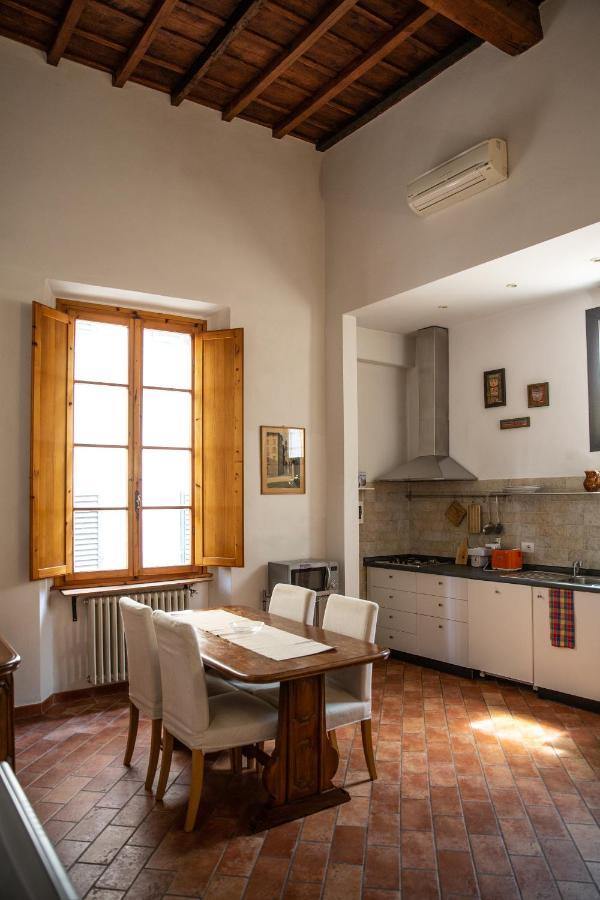 Lovely One Bedroom Apartment Nearby Ponte Vecchio Floransa Dış mekan fotoğraf