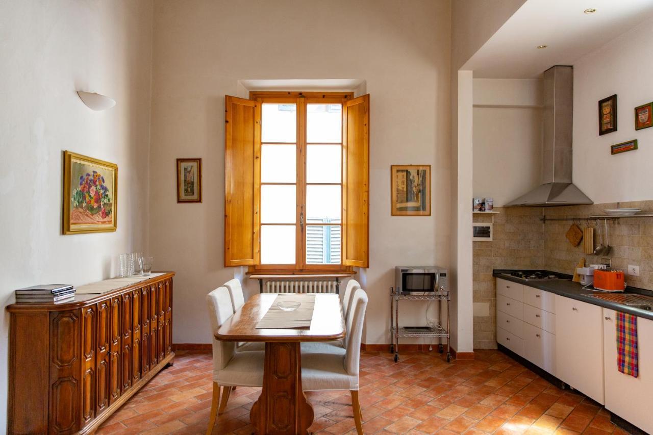 Lovely One Bedroom Apartment Nearby Ponte Vecchio Floransa Dış mekan fotoğraf
